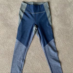 Outdoor Voices tri-color 7/8 leggings